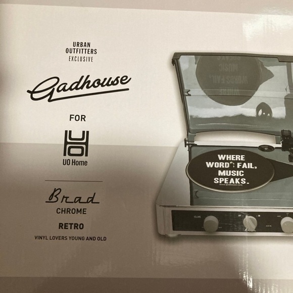 Gadhouse chrome record player - Picture 2 of 2